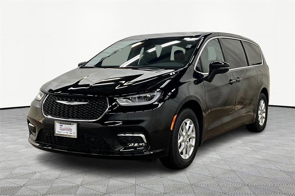 new 2026 Chrysler Pacifica car, priced at $38,597