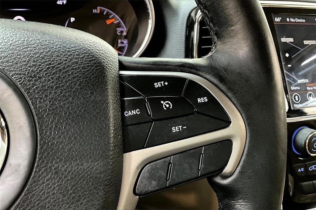 used 2021 Jeep Grand Cherokee car, priced at $22,900