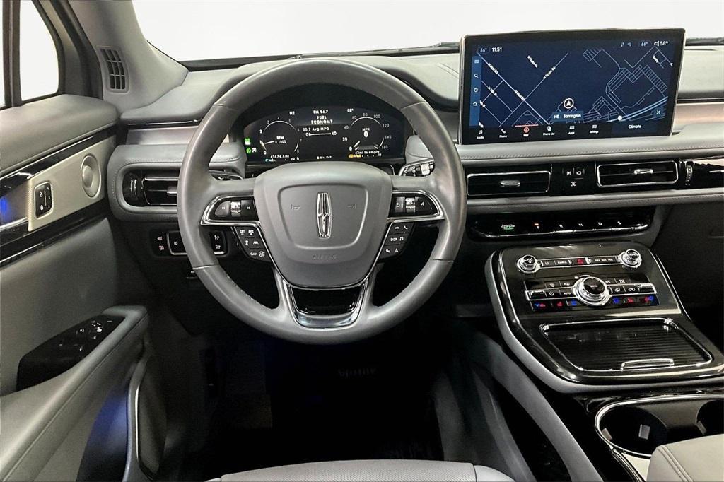 used 2022 Lincoln Nautilus car, priced at $37,000