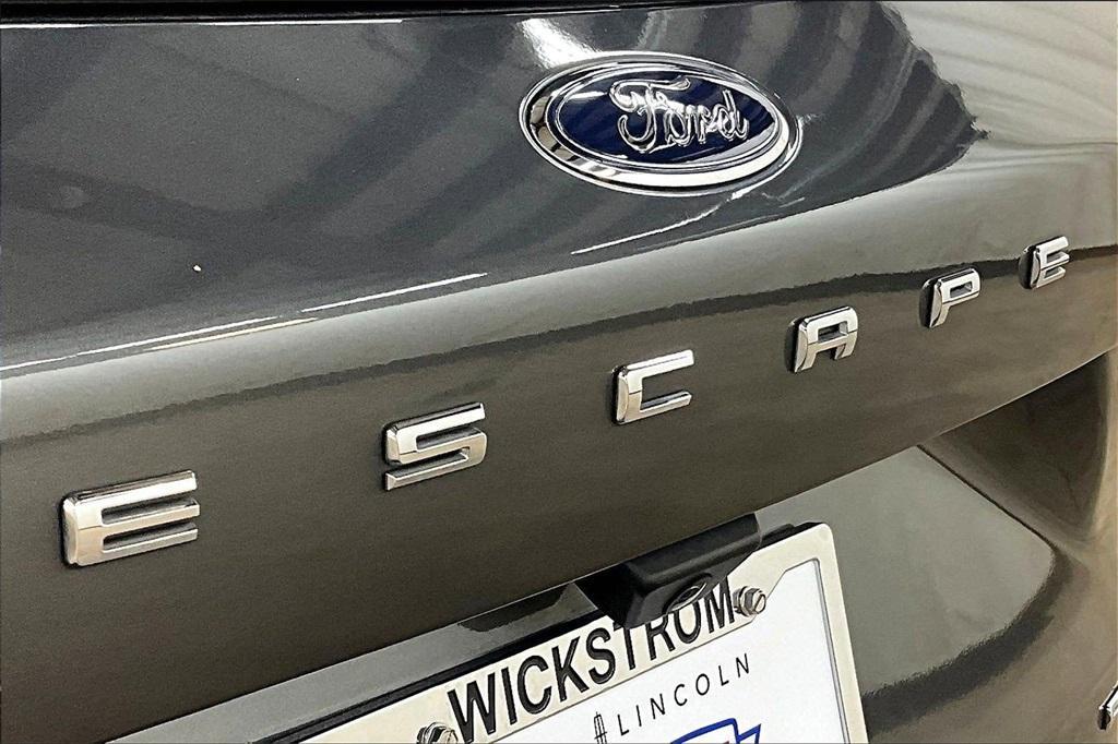 used 2022 Ford Escape car, priced at $22,900