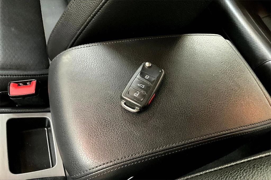 used 2014 Volkswagen Passat car, priced at $9,790