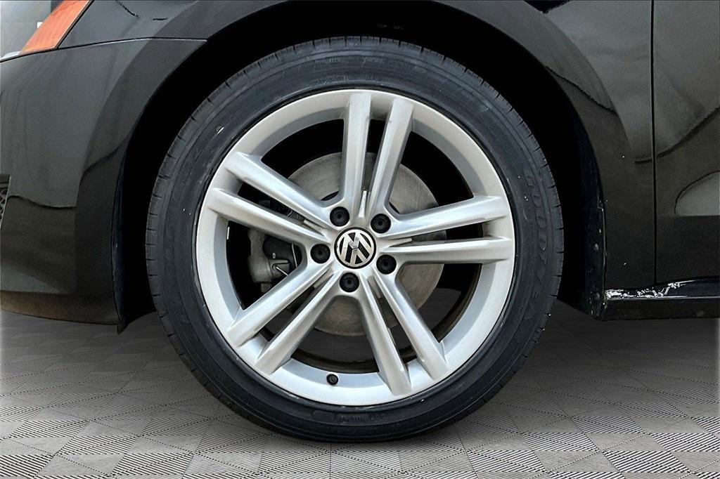 used 2014 Volkswagen Passat car, priced at $9,790