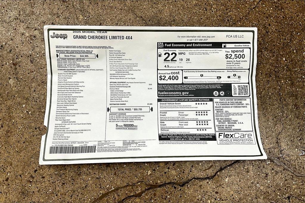 new 2025 Jeep Grand Cherokee car, priced at $48,740