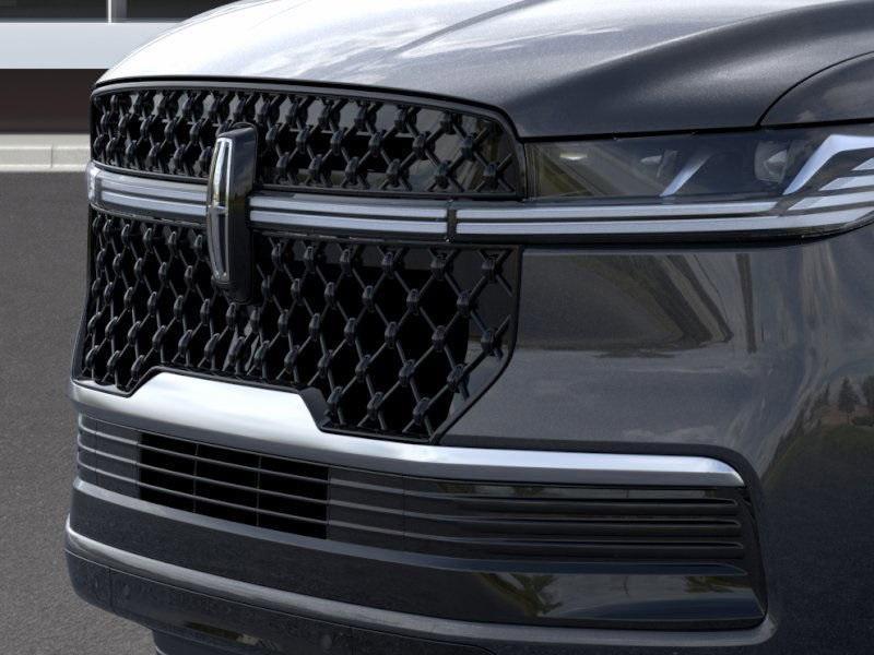 new 2025 Lincoln Navigator car, priced at $104,935