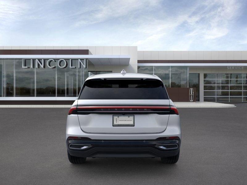 new 2025 Lincoln Nautilus car, priced at $53,165