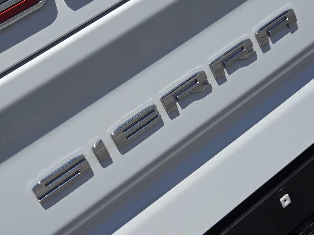 used 2024 GMC Sierra 2500 car, priced at $67,977