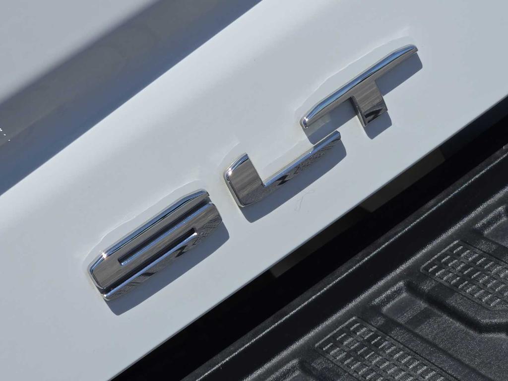 used 2024 GMC Sierra 2500 car, priced at $67,977