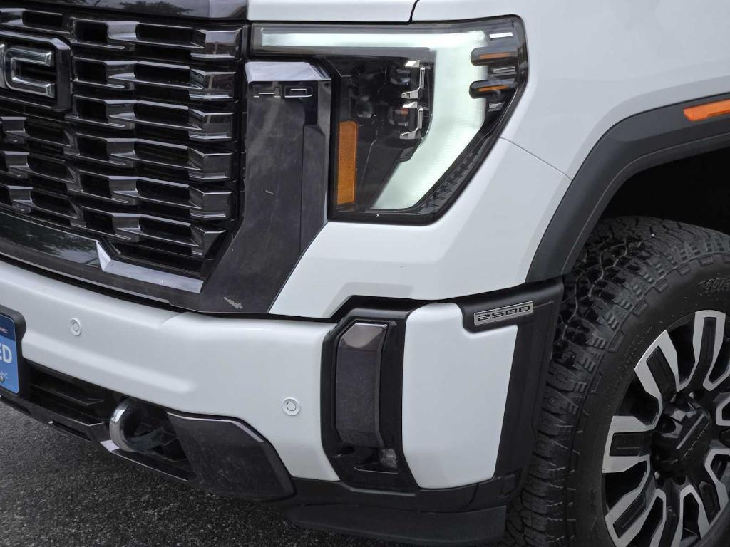 used 2024 GMC Sierra 2500 car, priced at $81,777
