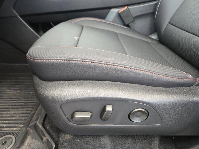 new 2026 Chevrolet Traverse car, priced at $50,082