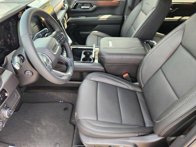 new 2025 GMC Yukon XL car, priced at $88,559