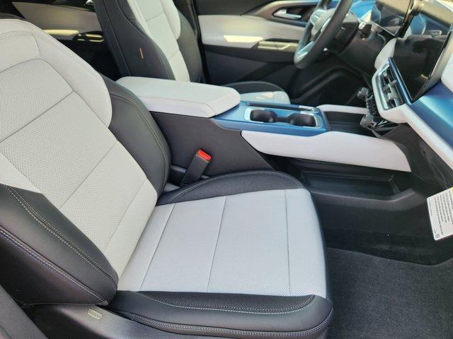 new 2025 Chevrolet Equinox EV car, priced at $45,190