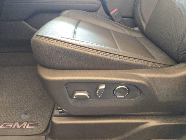 new 2025 GMC Yukon car, priced at $89,560