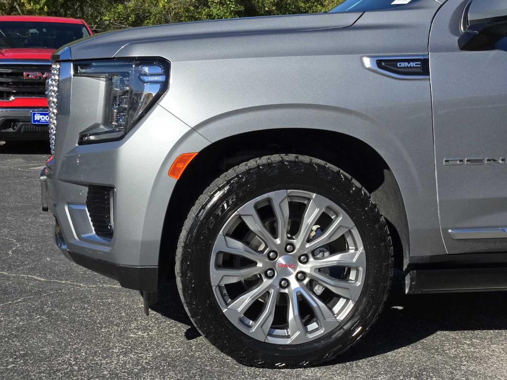 used 2023 GMC Yukon car, priced at $55,577