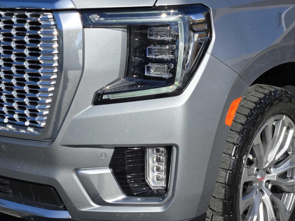 used 2023 GMC Yukon car, priced at $55,577