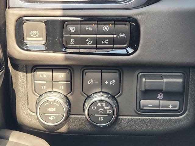 new 2025 GMC Yukon XL car, priced at $102,840