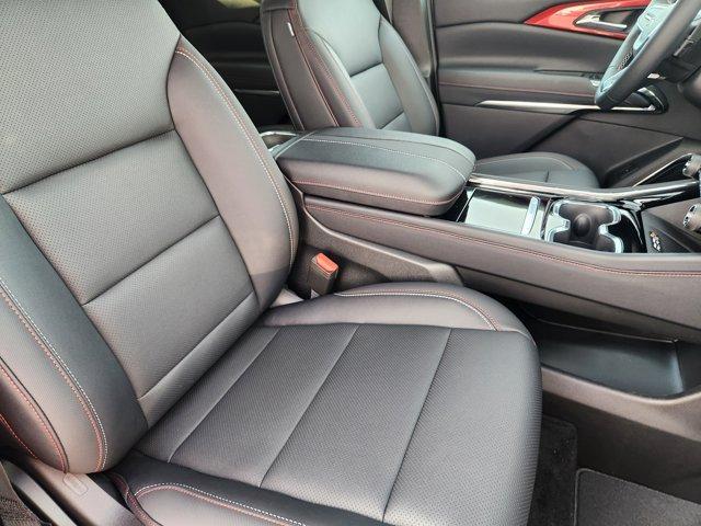new 2026 Chevrolet Traverse car, priced at $55,511