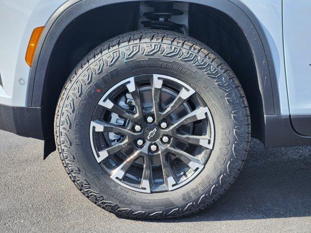 new 2026 Chevrolet Traverse car, priced at $55,511