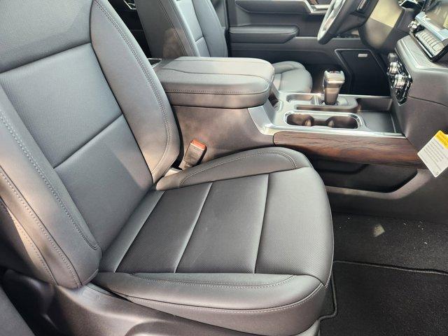 new 2025 GMC Sierra 1500 car, priced at $58,020