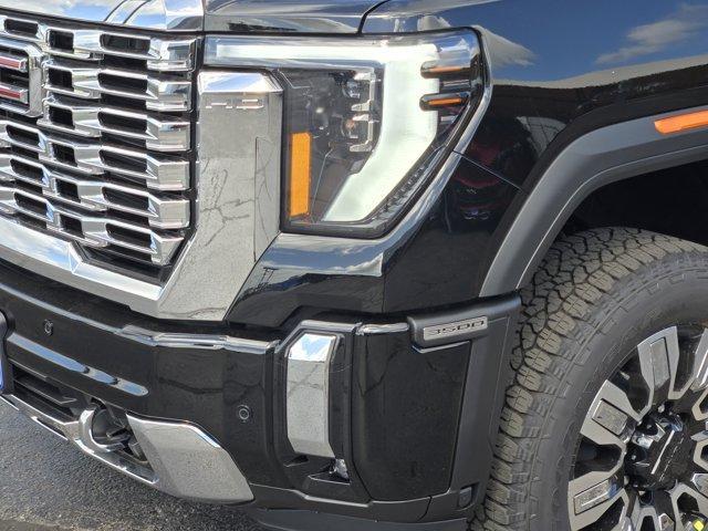 new 2025 GMC Sierra 3500 car, priced at $85,415