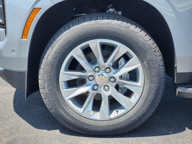new 2025 Chevrolet Suburban car, priced at $79,397