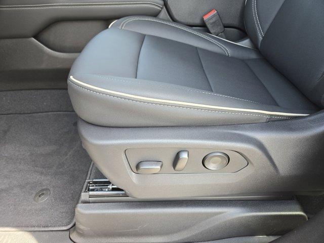 new 2025 GMC Yukon car, priced at $75,838