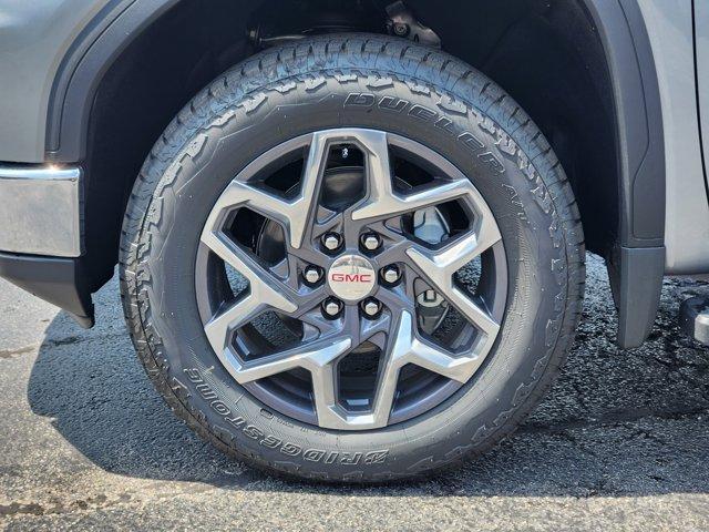 new 2025 GMC Sierra 1500 car, priced at $58,020