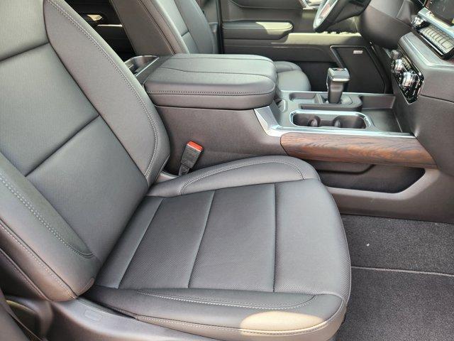 new 2025 GMC Sierra 1500 car, priced at $58,020