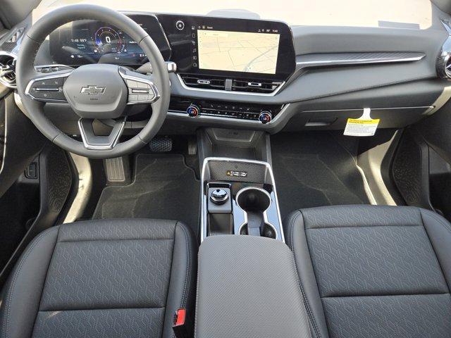 new 2026 Chevrolet Equinox car, priced at $32,530