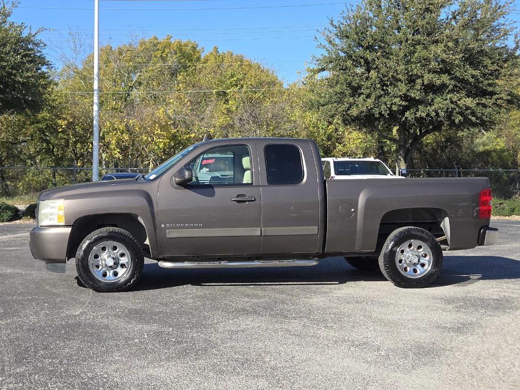 used 2007 Chevrolet Silverado 1500 car, priced at $9,977