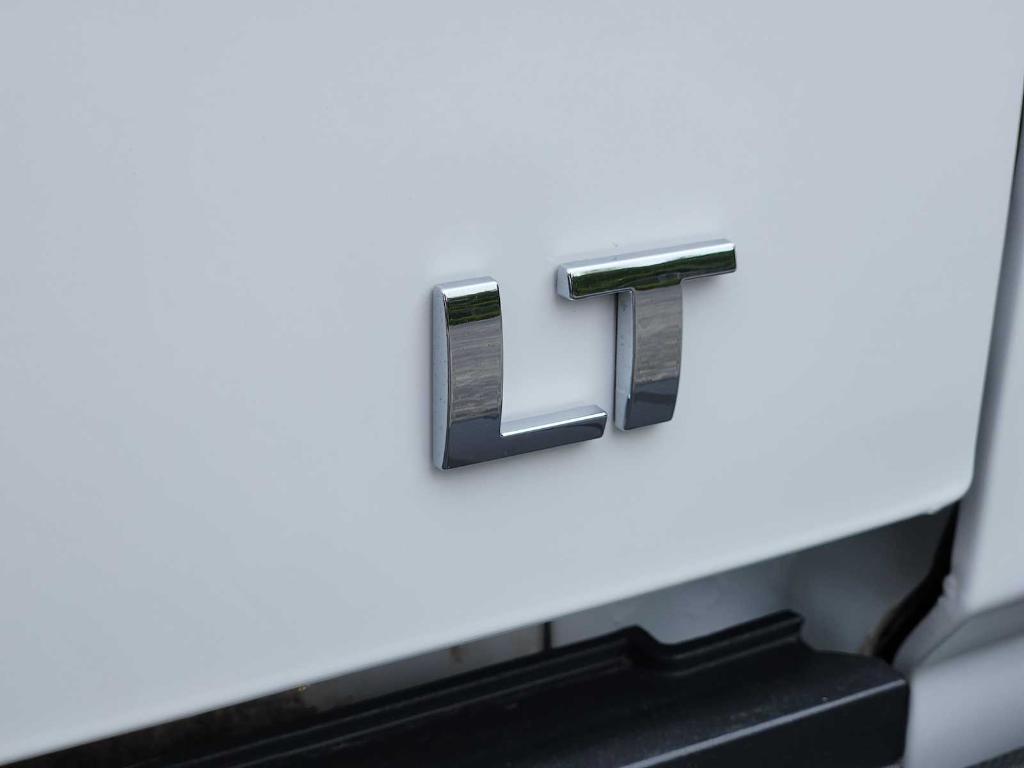 used 2018 Chevrolet Silverado 1500 car, priced at $22,177