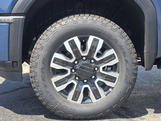 new 2025 GMC Sierra 2500 car, priced at $91,235