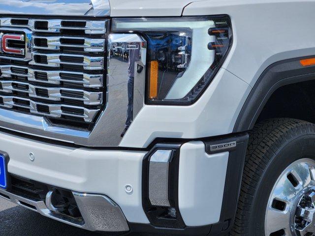 new 2025 GMC Sierra 3500 car, priced at $86,581