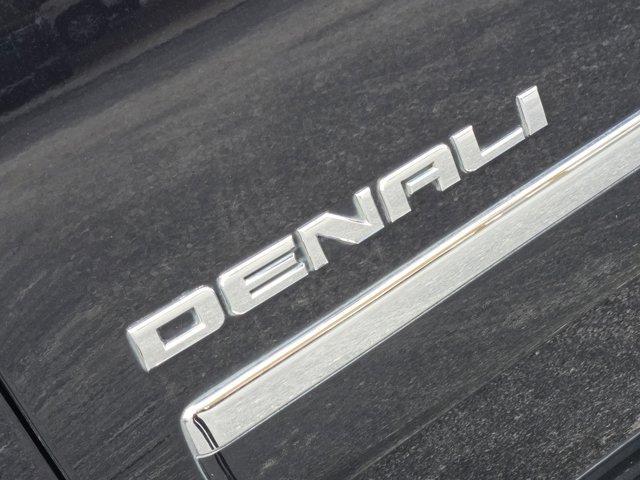used 2014 GMC Yukon car, priced at $23,995