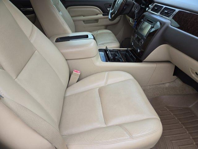 used 2014 GMC Yukon car, priced at $23,995