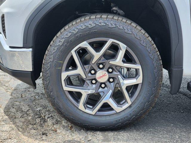 new 2025 GMC Sierra 1500 car, priced at $57,525