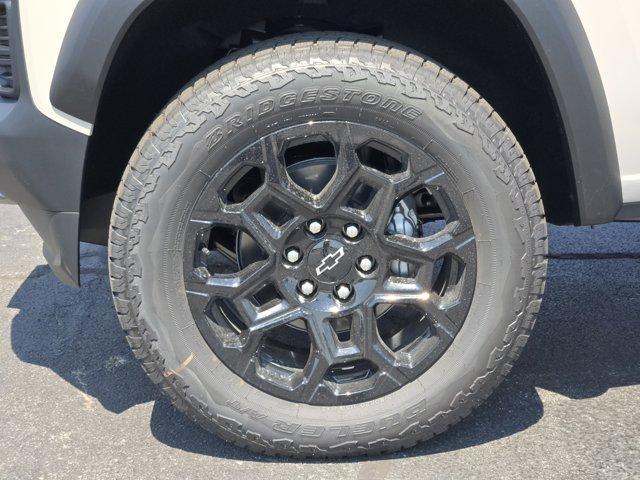 new 2026 Chevrolet Colorado car, priced at $44,617
