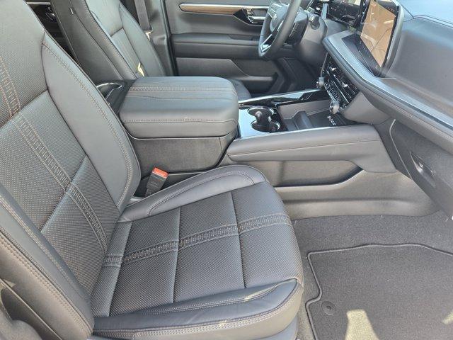 new 2025 Chevrolet Suburban car, priced at $92,325