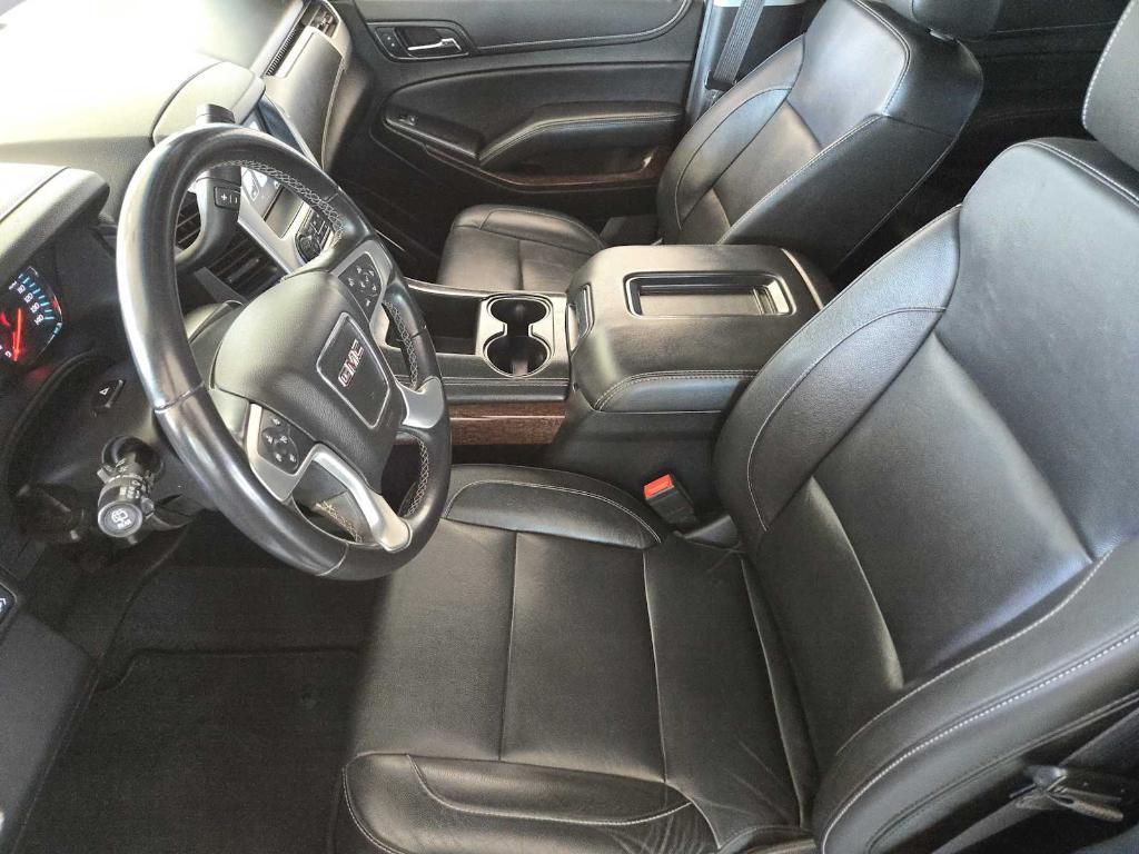 used 2020 GMC Yukon car, priced at $33,977