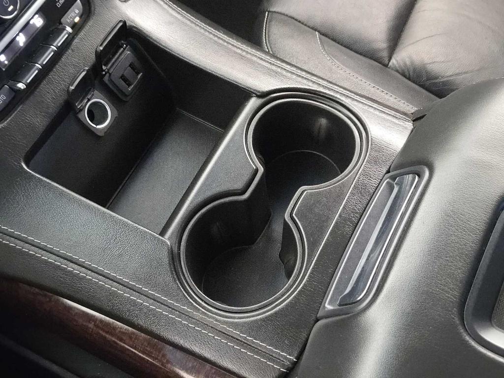 used 2020 GMC Yukon car, priced at $33,977