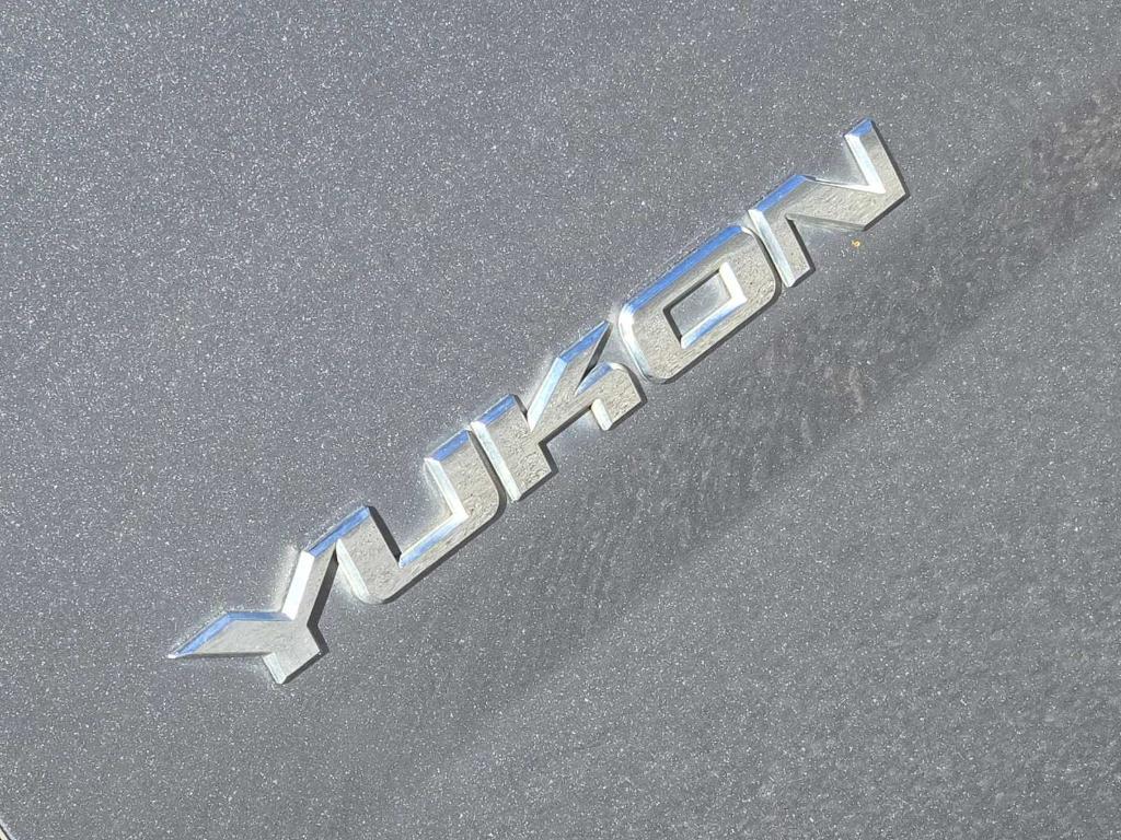 used 2020 GMC Yukon car, priced at $33,977