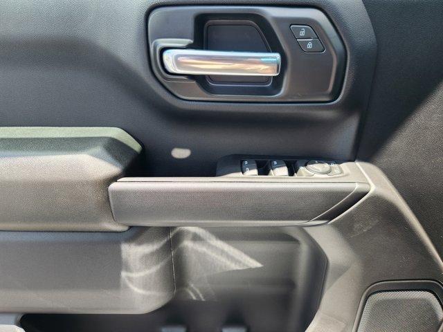 new 2025 GMC Sierra 1500 car, priced at $39,845