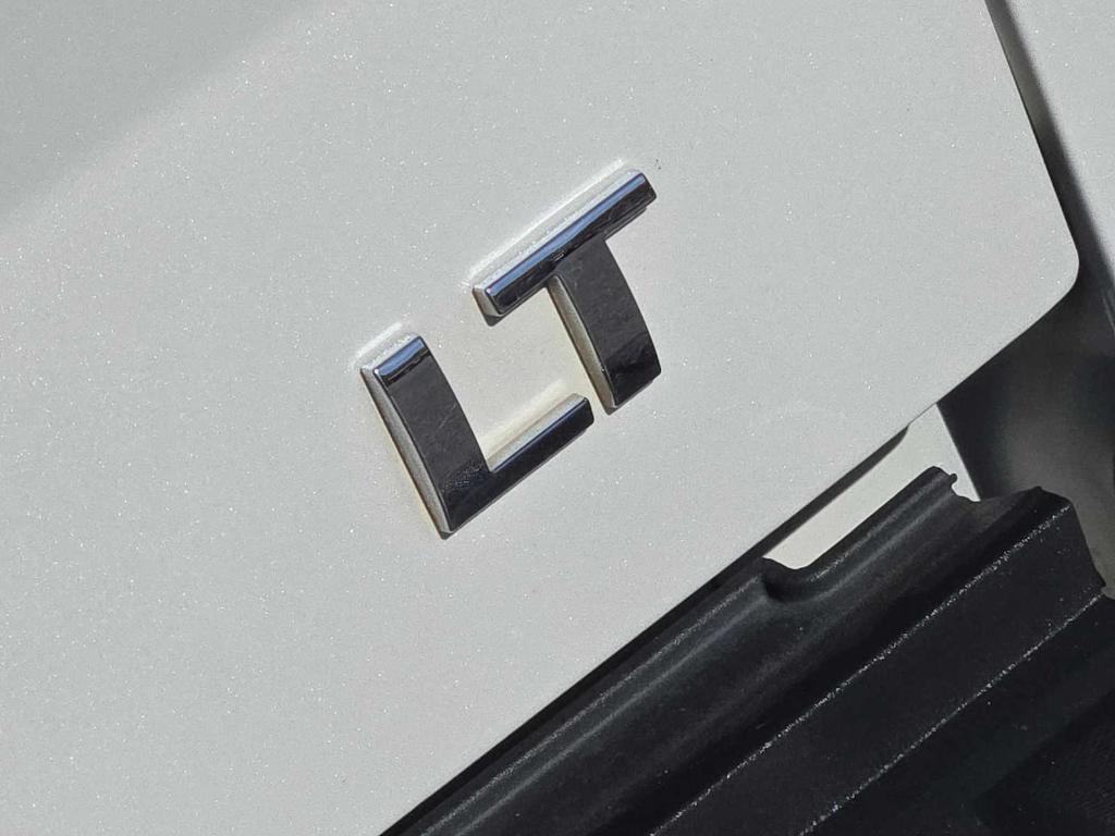 used 2016 Chevrolet Silverado 1500 car, priced at $22,977