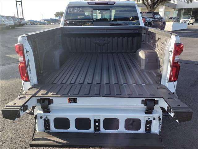 new 2024 Chevrolet Silverado 1500 car, priced at $52,820