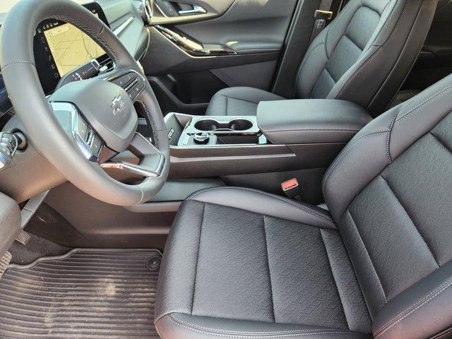 new 2026 Chevrolet Equinox car, priced at $33,535