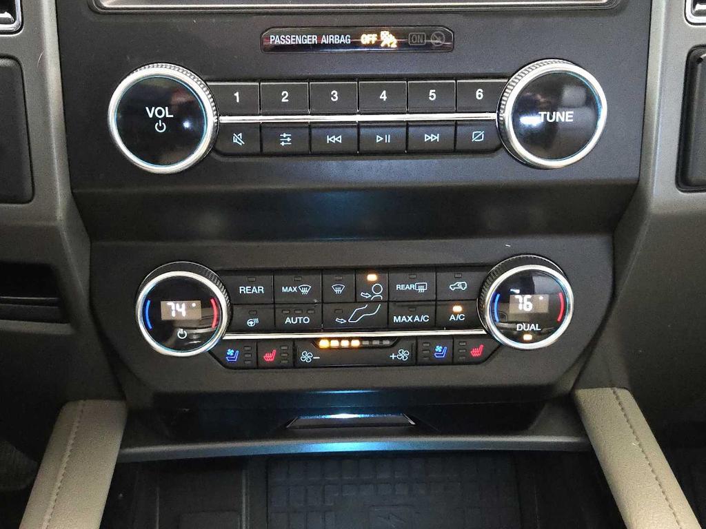 used 2020 Ford Expedition car, priced at $26,177