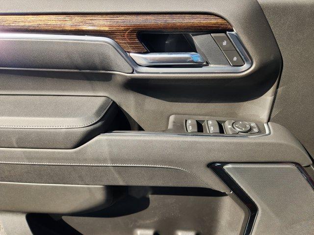 new 2026 GMC Sierra 1500 car, priced at $43,905