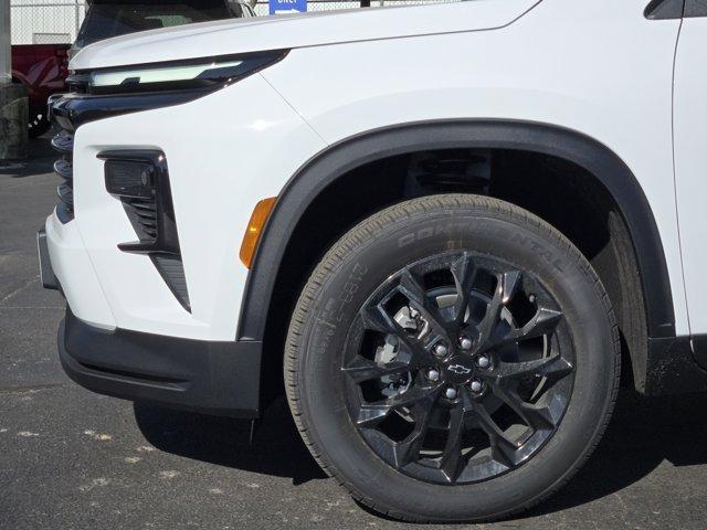 new 2026 Chevrolet Traverse car, priced at $43,205