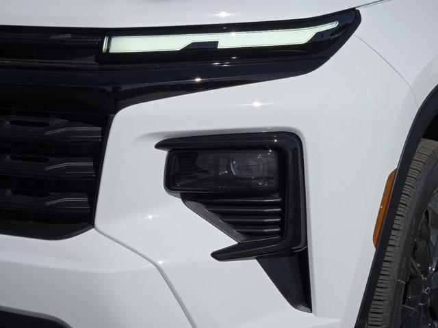 new 2026 Chevrolet Traverse car, priced at $43,205