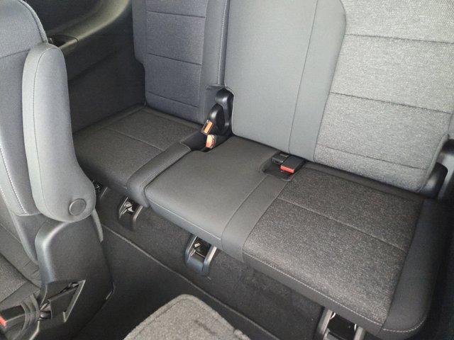 new 2026 Chevrolet Traverse car, priced at $43,205