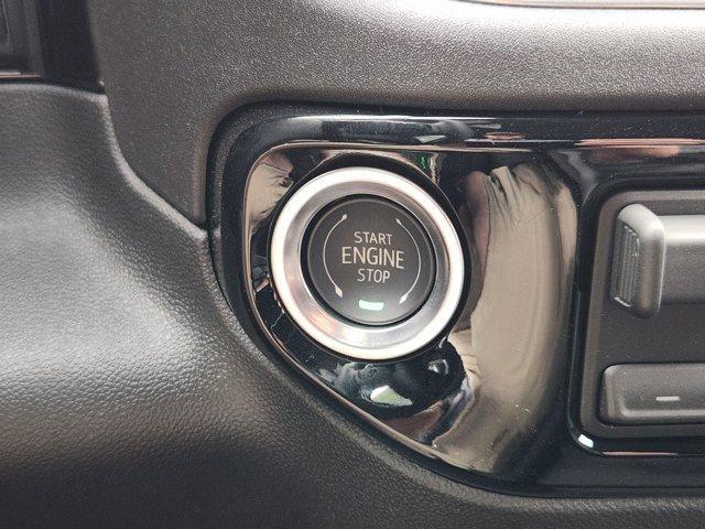 new 2025 GMC Sierra 2500 car, priced at $69,670